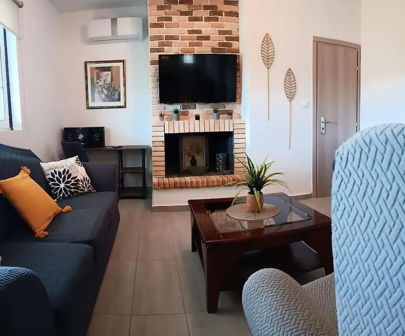 Villa Giovani-Entire 1St Floor House With Pool Tzanata 0*,  Greece