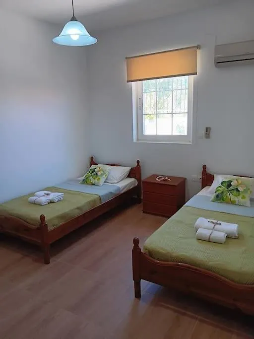 Villa Giovani-Entire 1St Floor House With Pool Tzanata