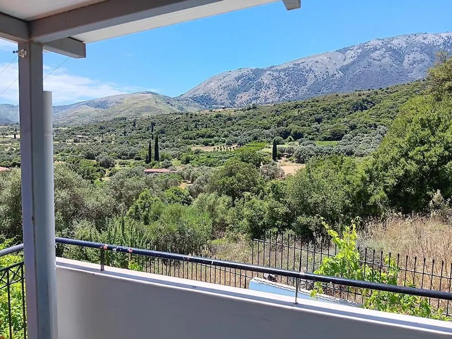 Villa Giovani-Entire 1St Floor House With Pool Tzanata 0*,