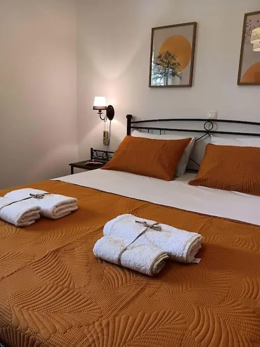 Villa Giovani-Entire 1St Floor House With Pool Tzanata Holiday home