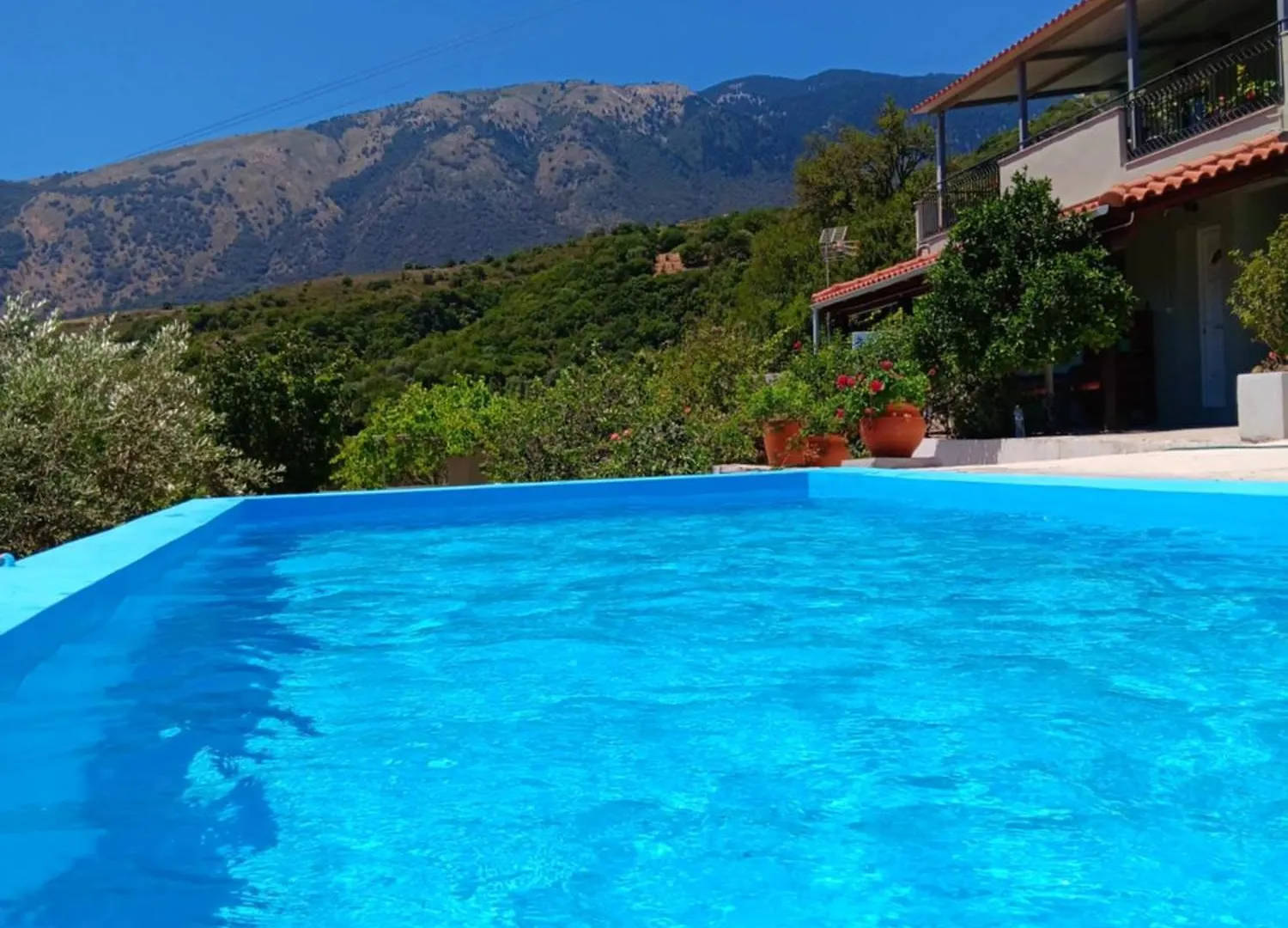 Holiday home Villa Giovani-Entire 1St Floor House With Pool Tzanata